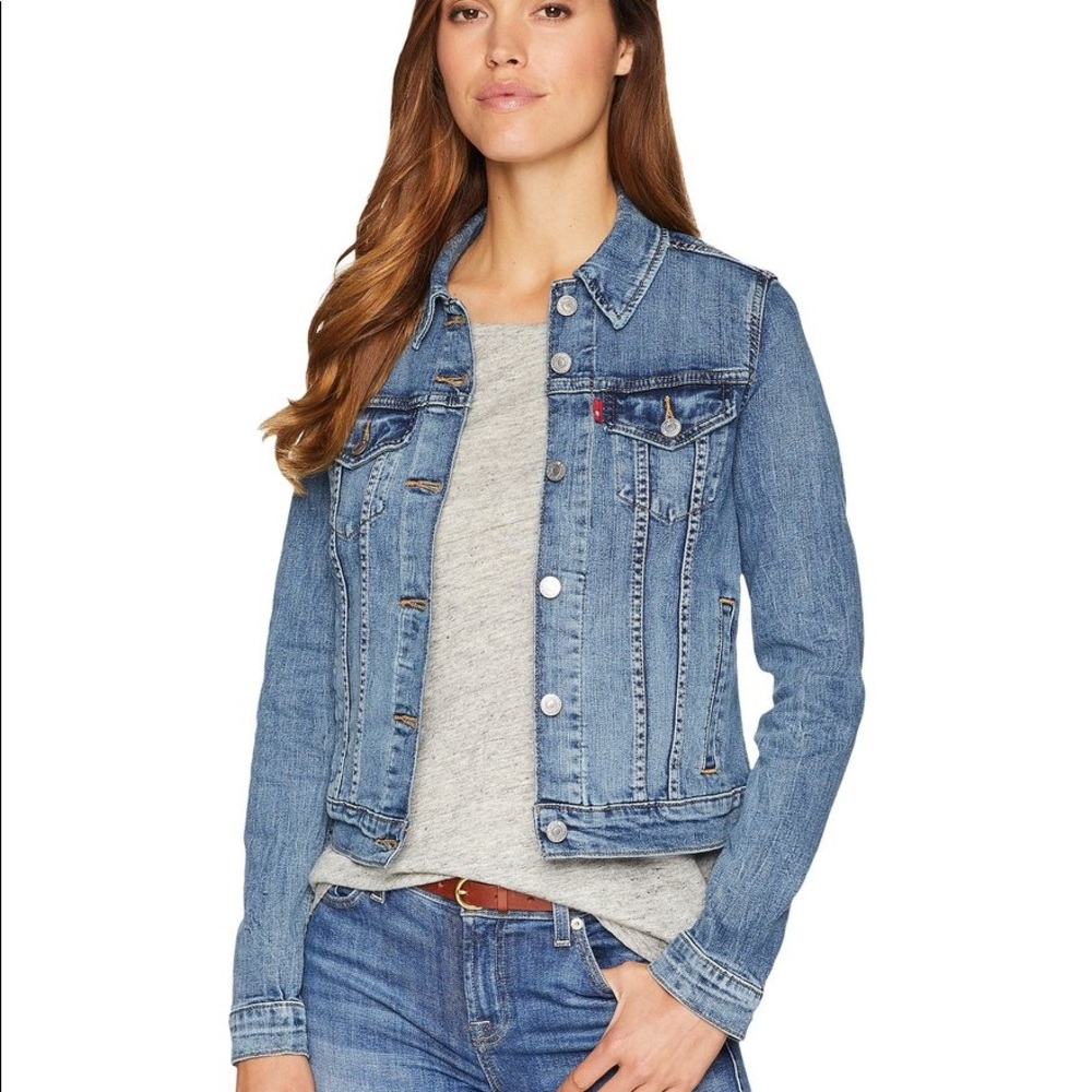 Levi Jean jacket SIZE M